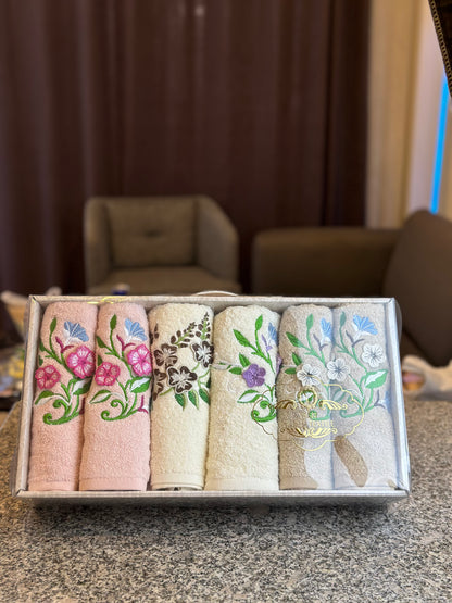 EL & Yüz Havlusu 3D Nakışlı