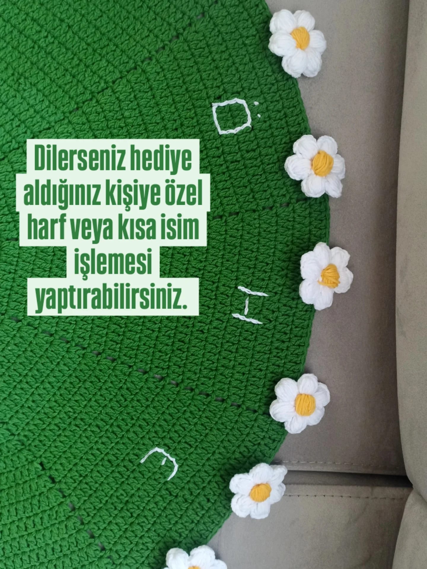 El Yapımı Puf Papatya Buket Battaniye